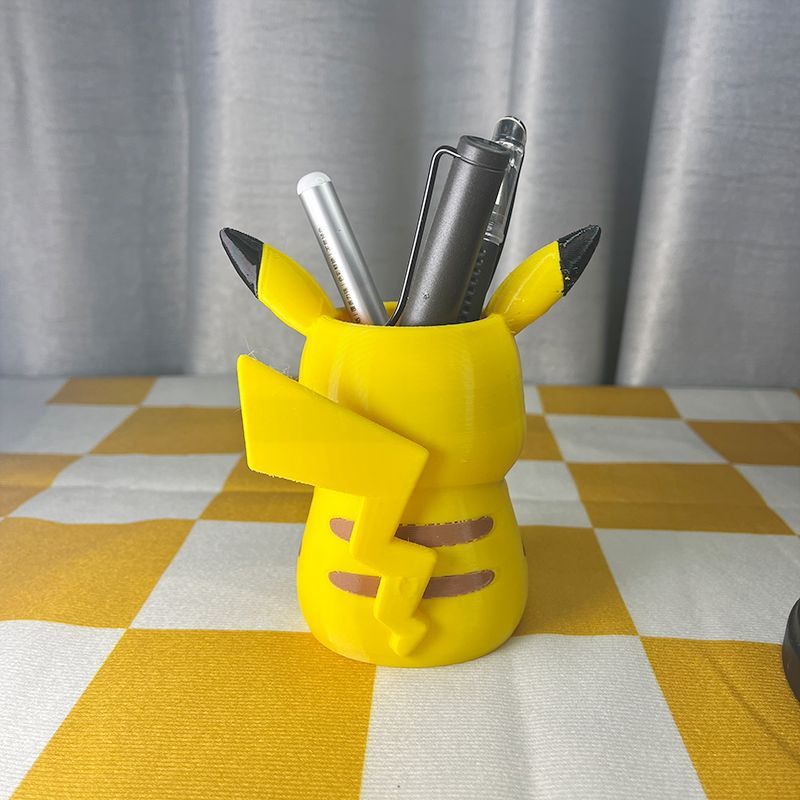 Portapenne Pokémon a forma di  - Makeup Organizer recensione e prezzo