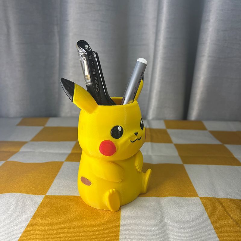 Portapenne Pokémon a forma di  - Makeup Organizer recensione e prezzo