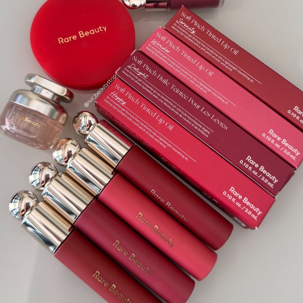 Rare Beauty Stay Vulnerable Gl - Rare Beauty Makeup Kit recensione e prezzo
