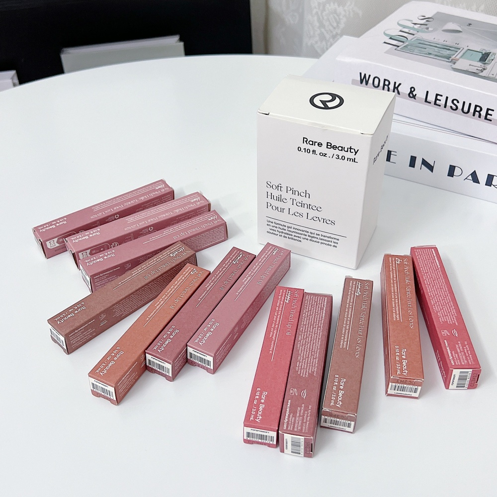 Rara bellezza Nuovo liscio liq - Rare Beauty Makeup Kit recensione e prezzo